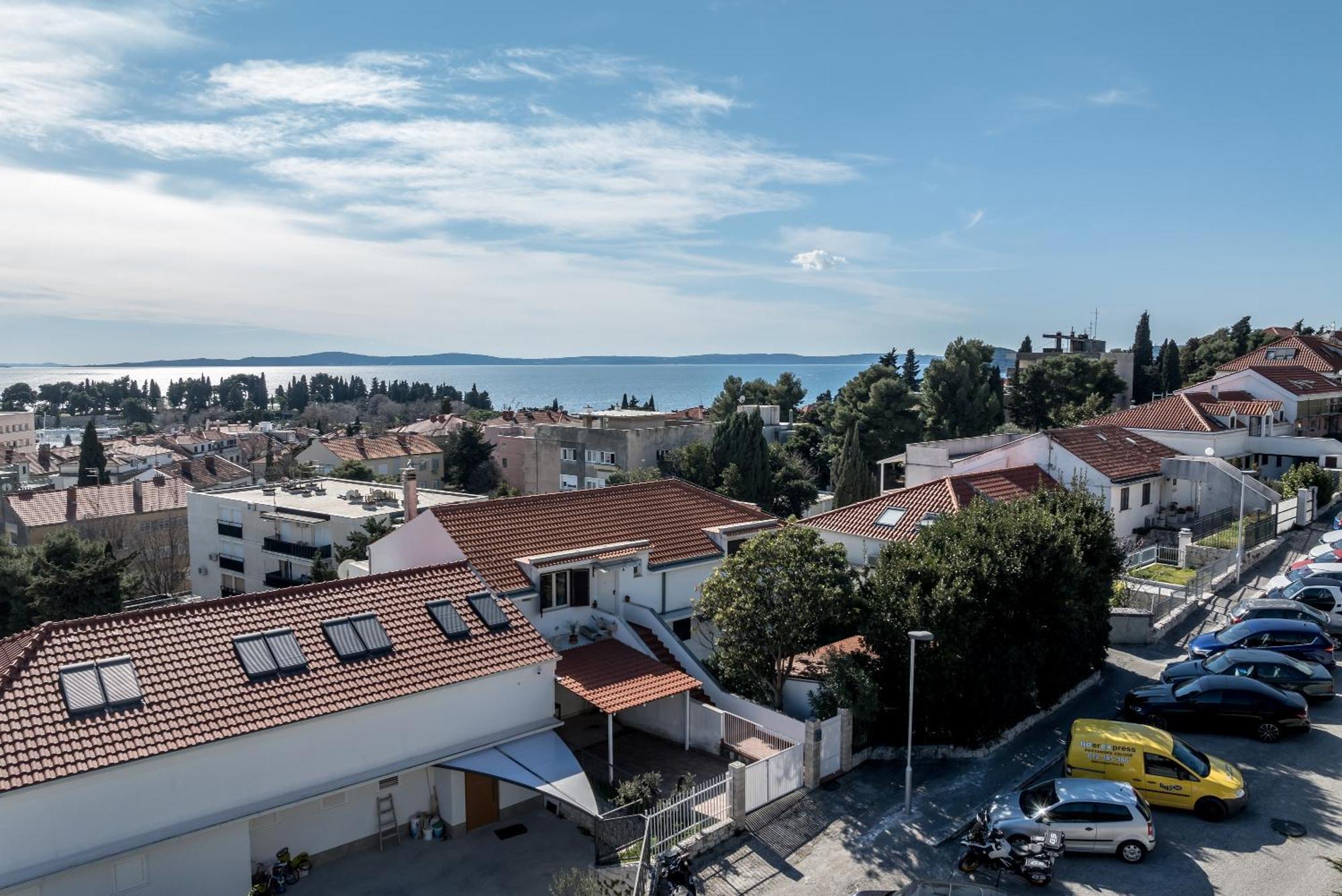 Urban Utopia Penthouse With Private Parking Split Exterior foto
